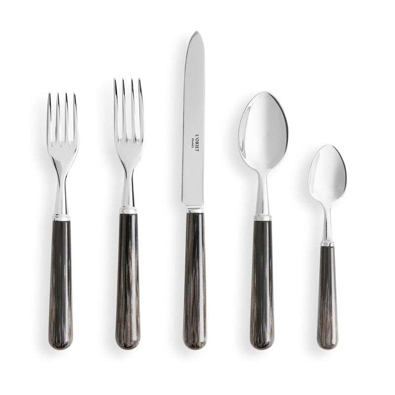 Basic Grey Horn Five Piece Setting - L'OBJET